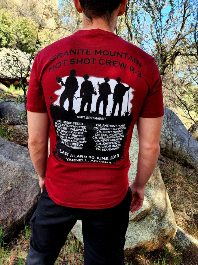 Red Grunt Style Design Memorial Shirt - Limited Edition