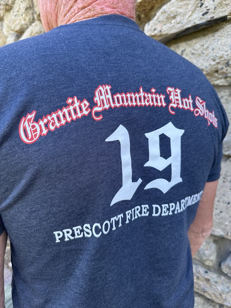 Navy 19 Granite Mountain Hot Shot - T-Shirt