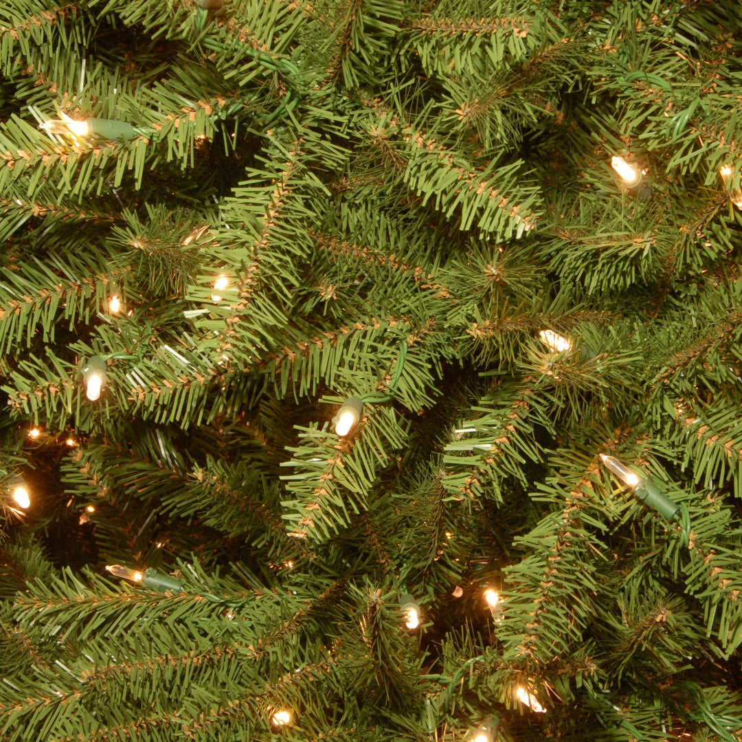 9 ft. Pre-Lit Dunhill Fir Tree with Clear Lights