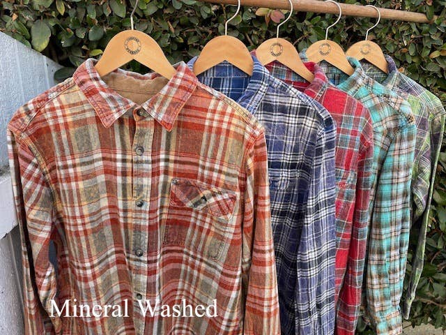 Flannel shirts: Pastel / S