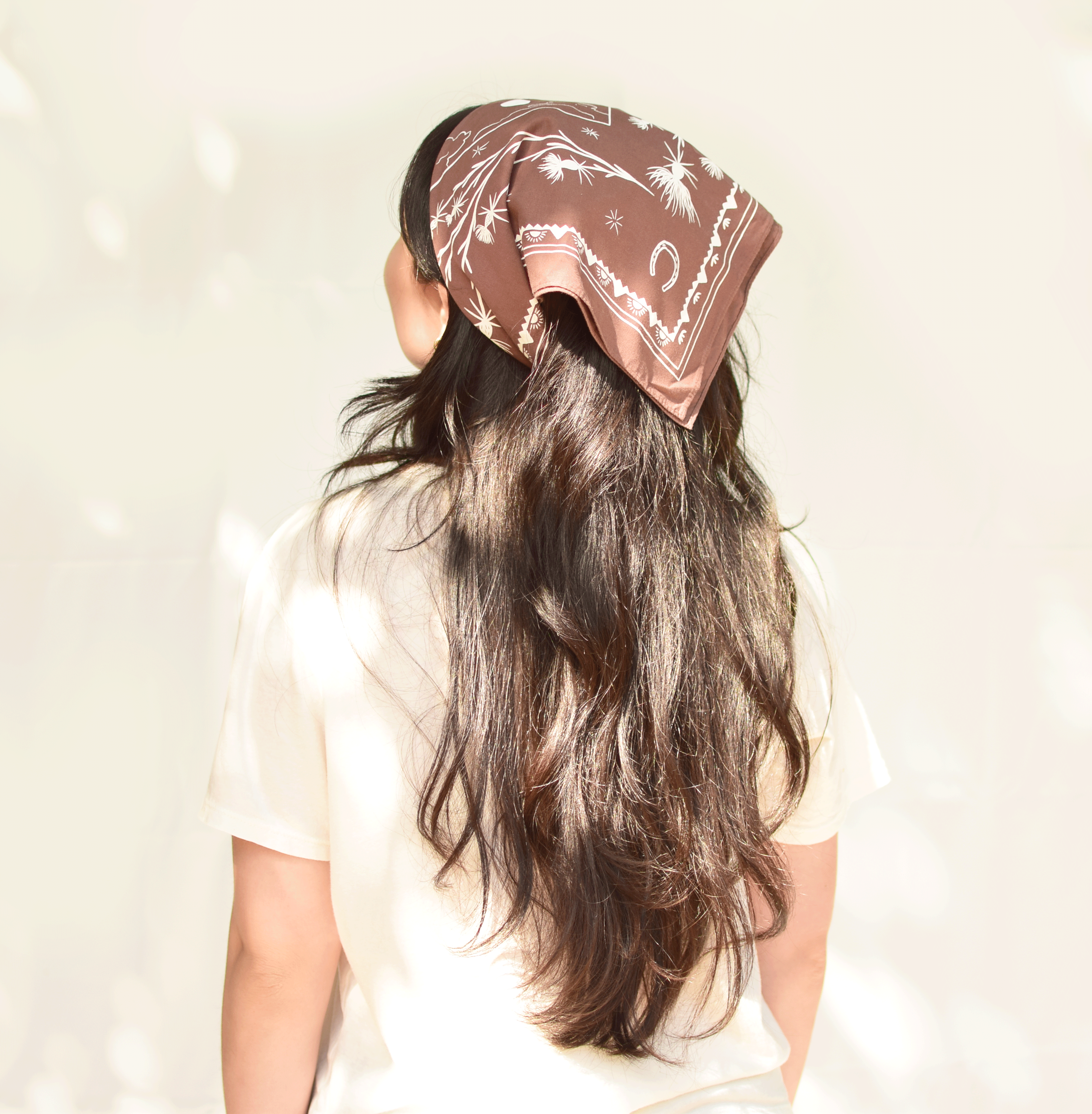 Sendero Bandana - Western Cowgirl Landscape Accessory