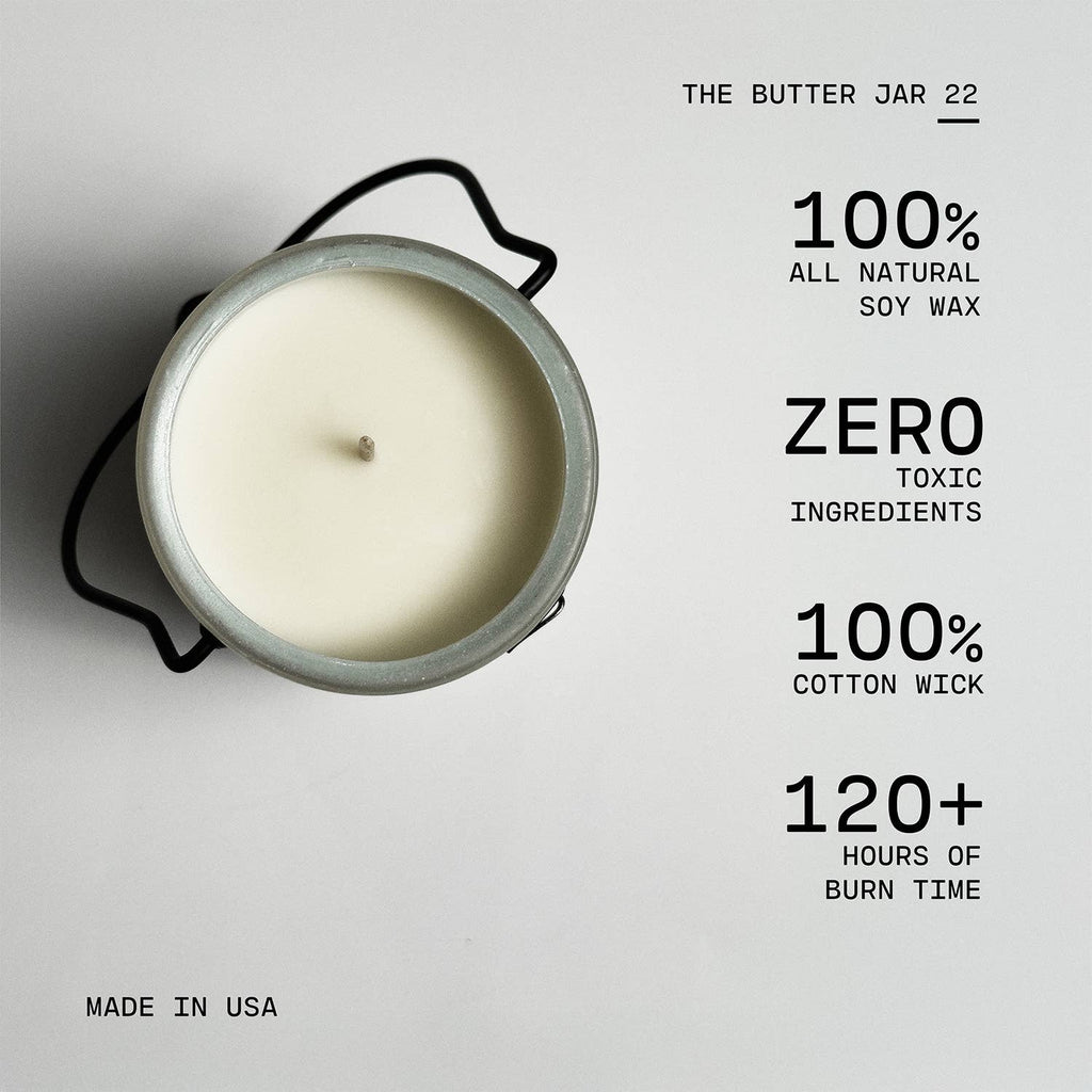 22 oz Butter Jar Candle: Berries & Cream