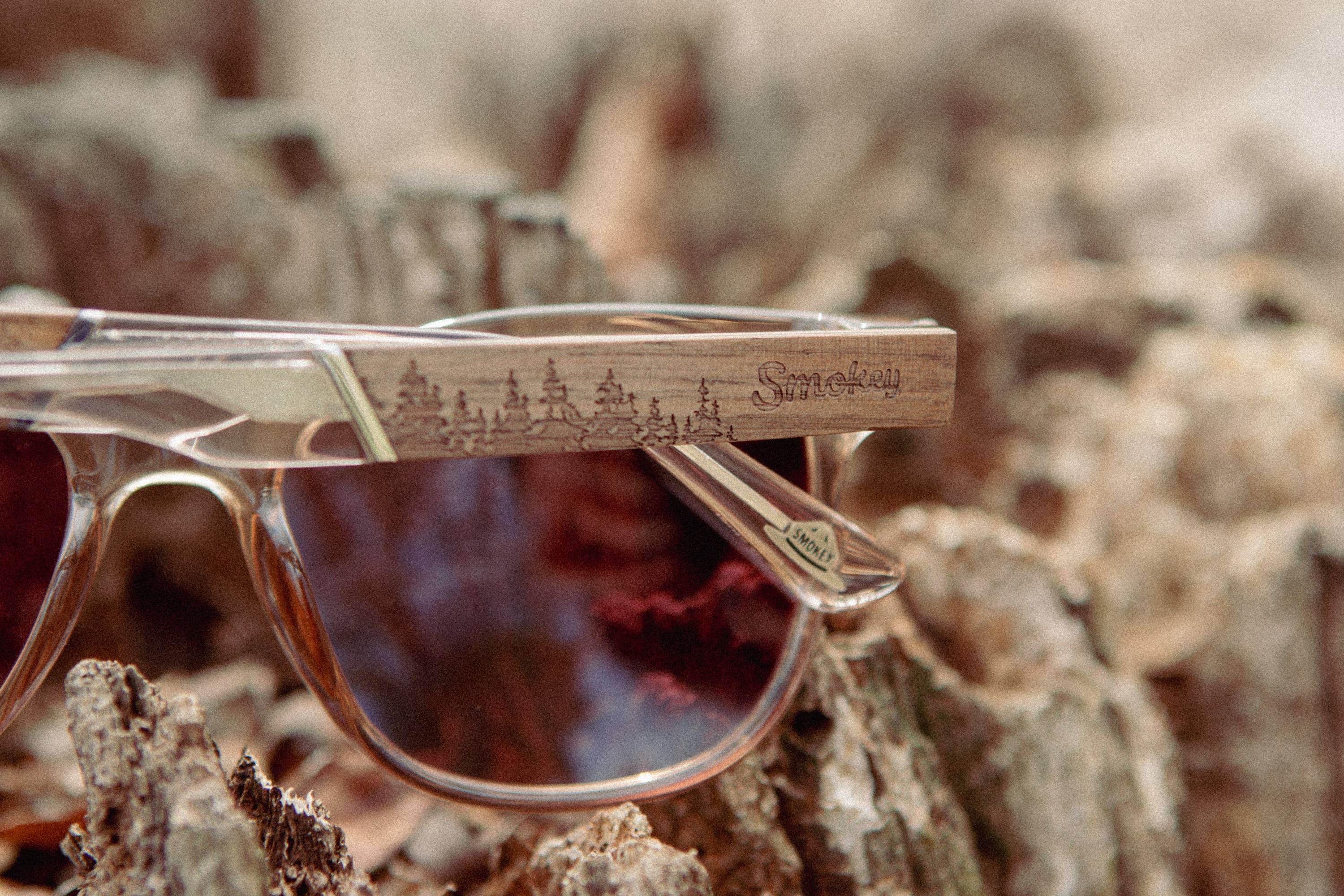 Sunglasses Smokey Bear x CAMP Cove - Desert
