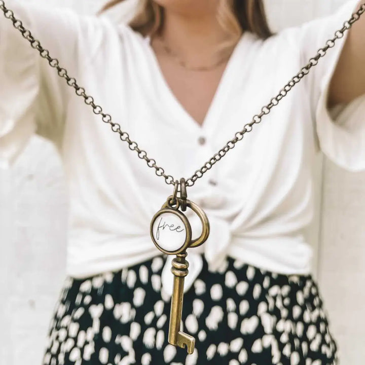 Set Free Pendant